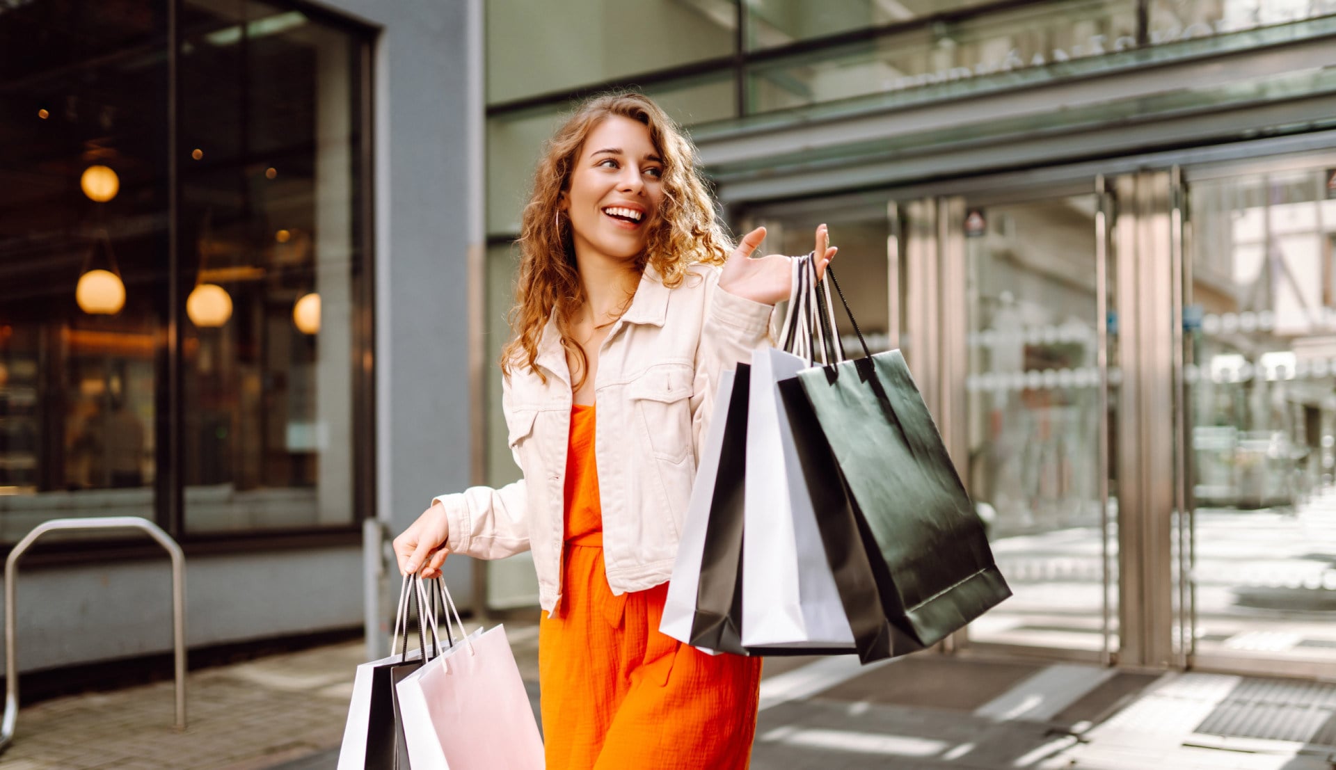 Модный шопинг без финансовых рисков: стратегия умных покупок - 1